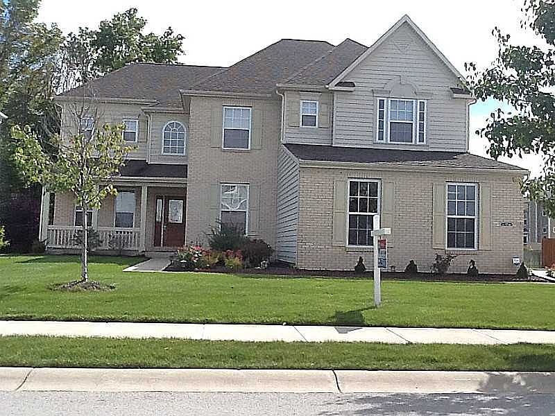 1st image of 2675 Paramount Cir
