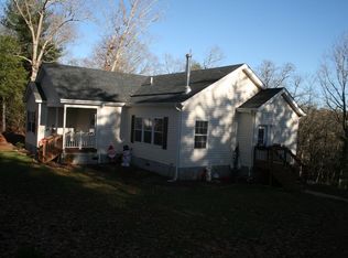 Oak Forest Ln, Franklin, NC 28734