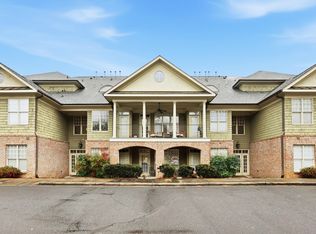 1117 Park West Dr, Charlotte, NC 28209