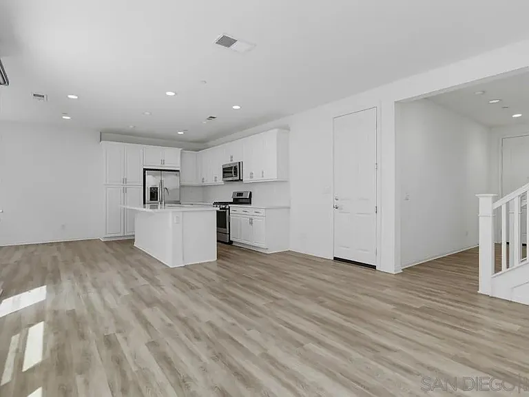 1041 Sea Glass Way — Photo 10