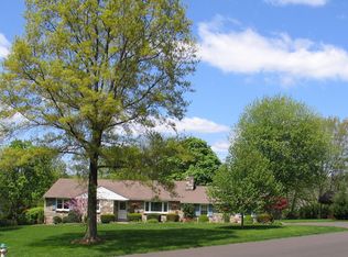 1065 Hillside Ave, Lansdale, PA 19446