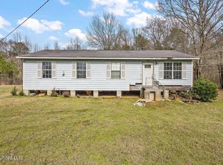 1166 Mount Pilgrim Rd, Camden, MS 39045