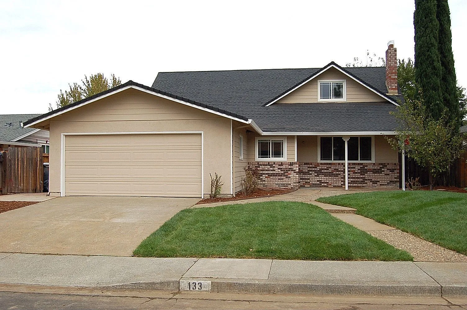 133 Kearney Way photo 1