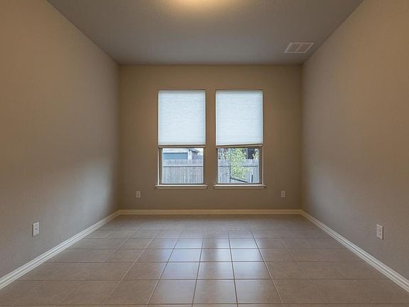 4th image of 8257 Arezzo Dr