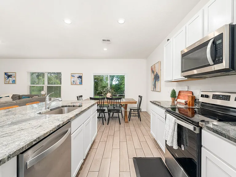1443 NW 140th Way — Photo 3
