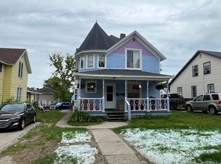 426 S Chestnut St, Reed City, MI 49677