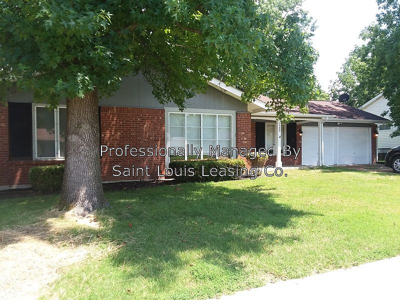 1st image of 12608 Countrybrook Dr