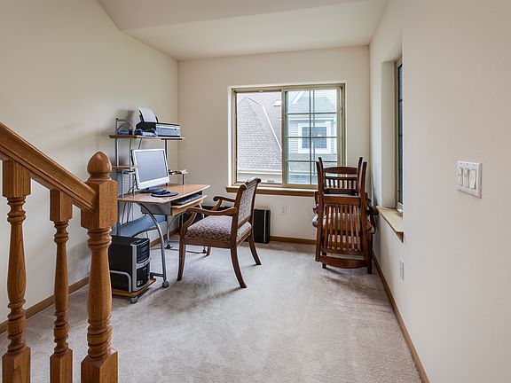3rd image of 1357 Rose Ct APT 23