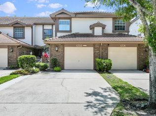 1233 Clays Trl, Oldsmar, FL 34677
