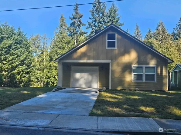 1515 S H Street, Port Angeles, WA 98363