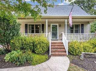 116 W Patterson Ave, Liberty, NC 27298