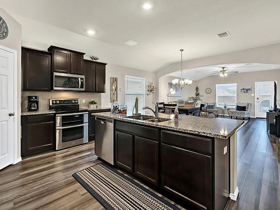 4th image of 3116 Brosnan Rd