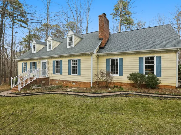 8 Crosswinds Estates Dr, Pittsboro, NC 27312