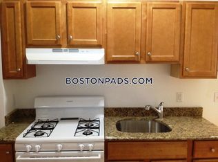 4 Pleasant St APT 5A, Revere, MA 02151