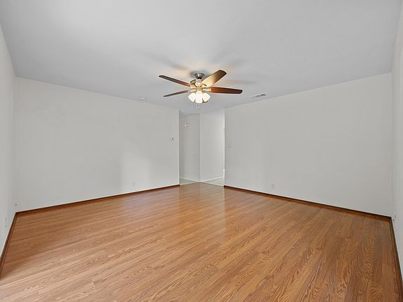5th image of 7303 Brookhollow Dr
