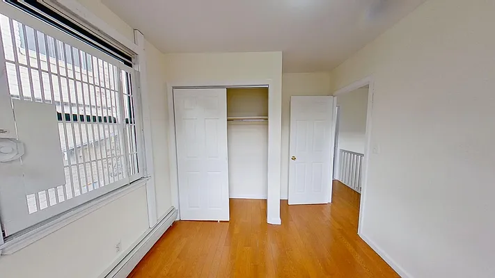 Rented by SAFEGUARD REALTY PARTNERS LLC | media 28