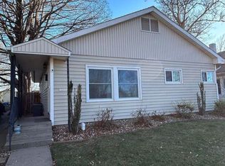 2628 Cherry St, Quincy, IL 62301