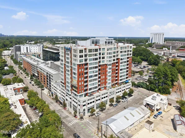 400 W North St APT 826, Raleigh, NC 27603
