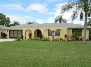 107 Lincoln Rd NW, Lake Placid, FL 33852