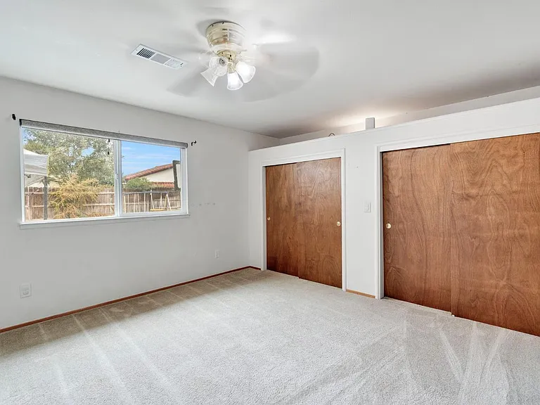2352 Cabrillo Way — Photo 3