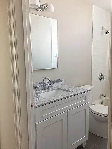 178 Brooks St #1 — Photo 11