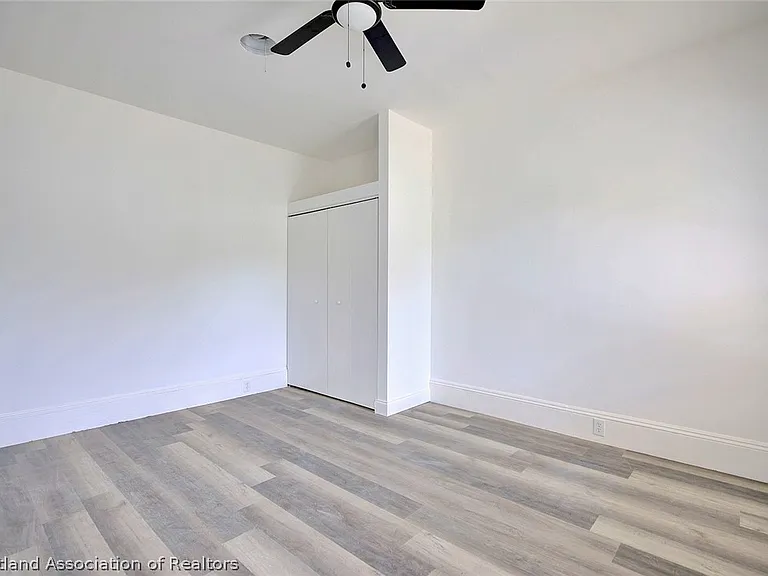 199 E Camphor St — Photo 30
