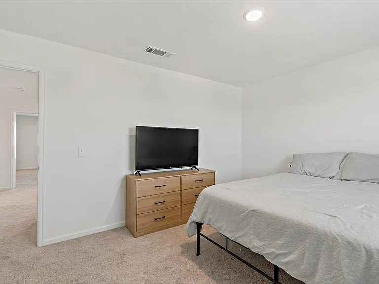 21568 Rolling Streams Dr — Photo 14