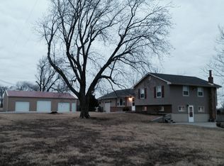 1219 NE 75th, Knob Noster, MO 65336