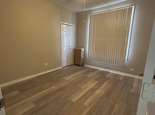 364 E Chicago St APT 2, Elgin, IL