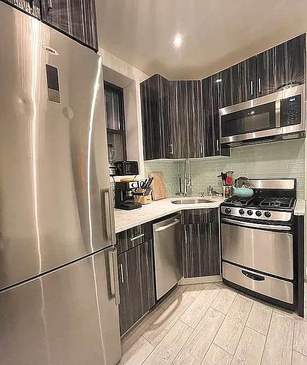 1st image of 1446 1st Ave #14C