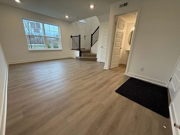 4th image of 6672 Halsey St