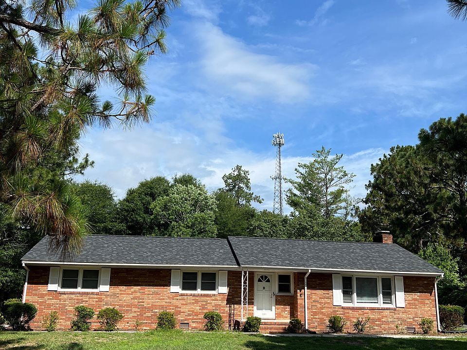 1st image of 1605 Crest Dr
