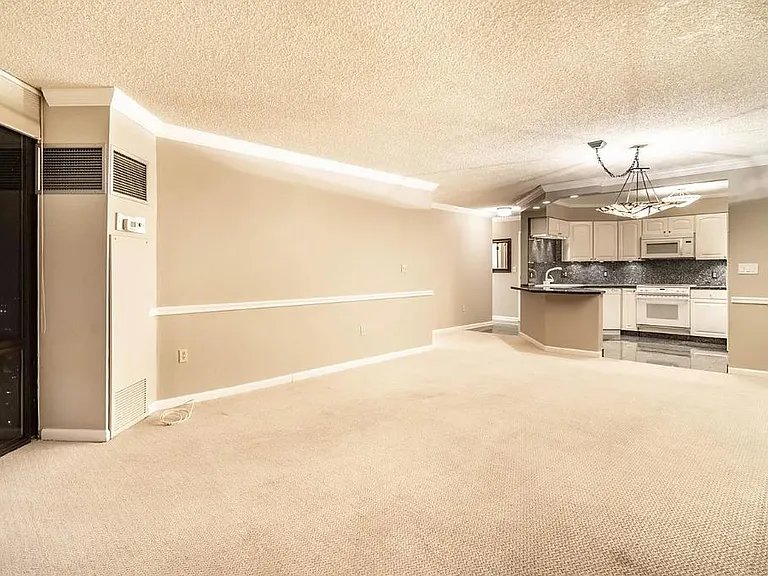 1625 Larimer St #2804 — Photo 5