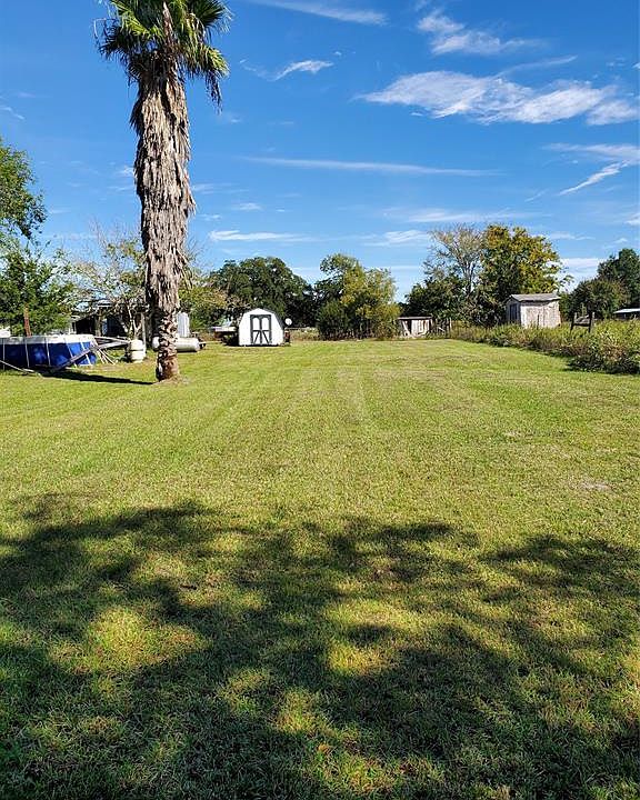 1st image of 9 Nelwyn Dr