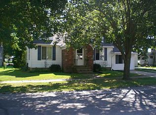 712 S Perry St, Napoleon, OH 43545