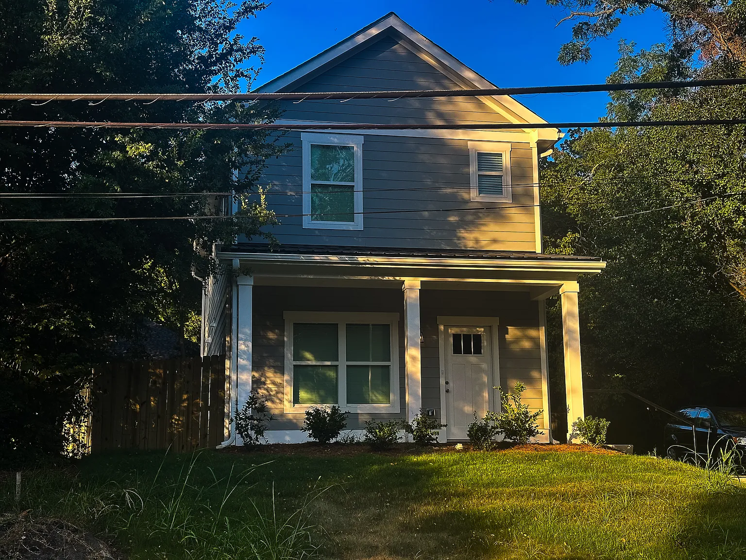 3 bed, 3.5 bath, 1700 sqft, $2,600 — Photo 2