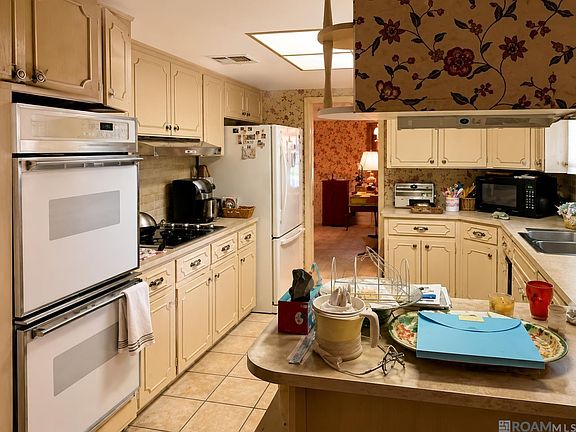 2nd image of 1328 Havenwood Dr