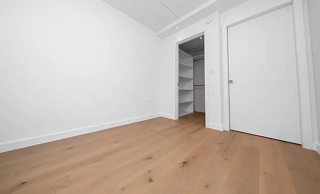 Rented by REAL New York | media 6