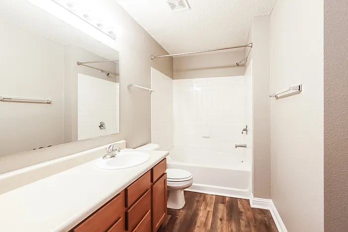 12890 Freedom Dr — Photo 9