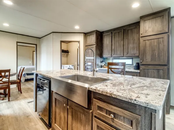 222 Northaven Ln, Knollwood, TX 75092