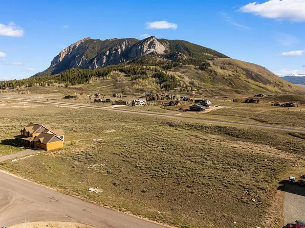 601 S Avion Drive, Crested Butte, CO 81224