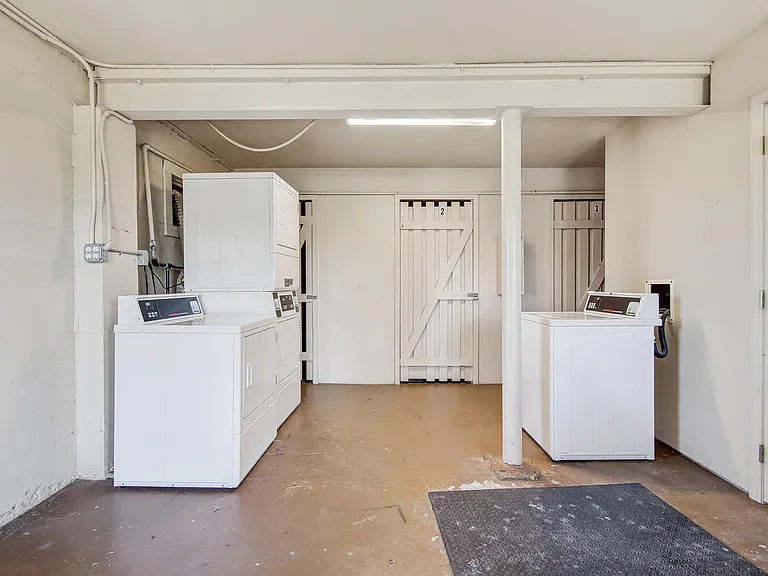 River Ridge Apartments — Photo 11