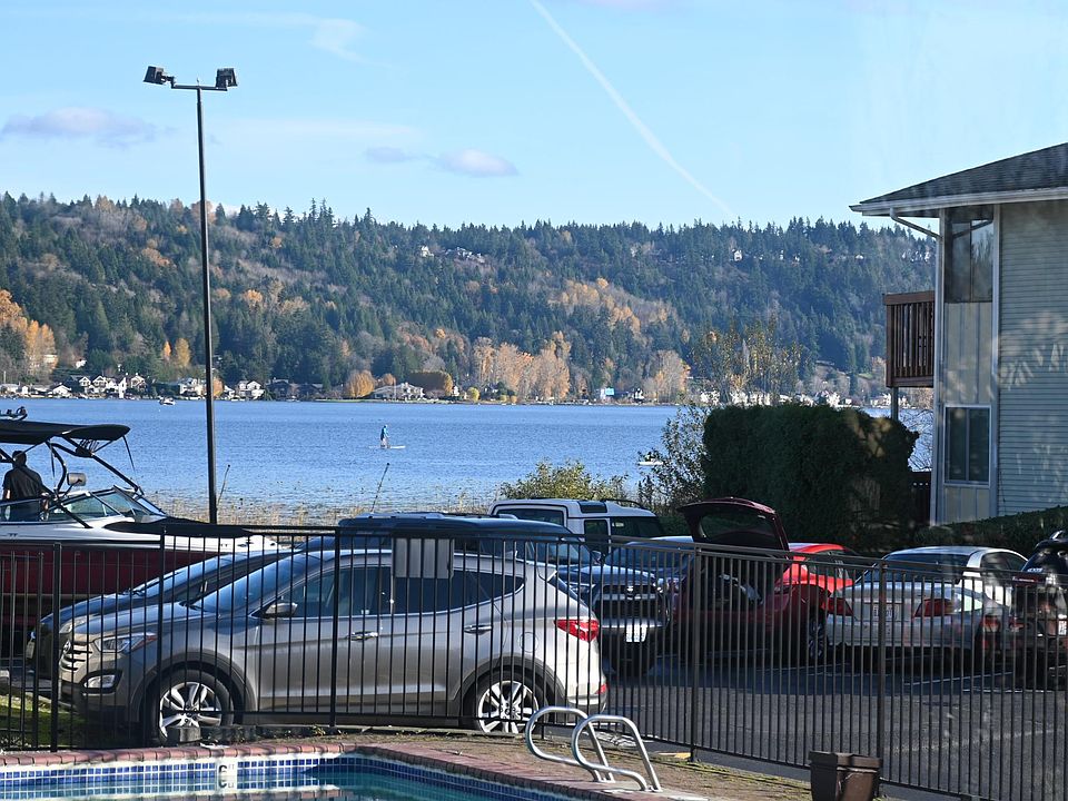 1st image of 17408 NE 45th St APT 175