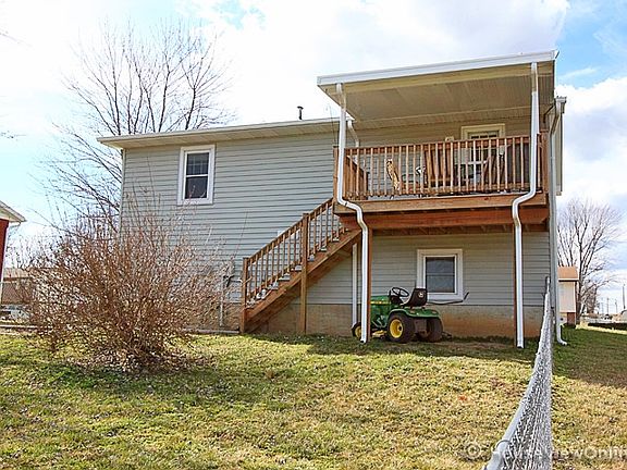 5th image of 426 Broadridge Dr