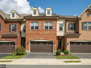 42327 Benfold Sq, Ashburn, VA 20148