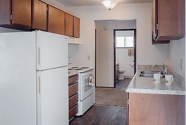 Villa 34 Apartments - Portland Oregon