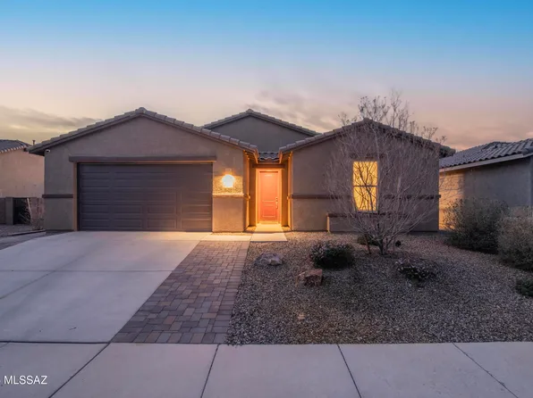 10435 N Decker Dr, Tucson, AZ 85742