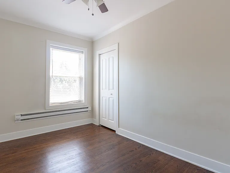 4200 N Clark St #3 — Photo 8