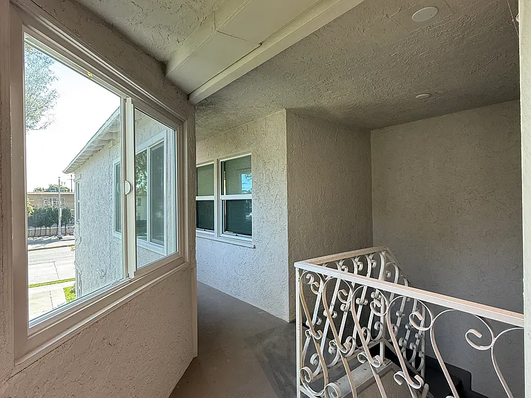 2465 Torrance Blvd — Photo 51
