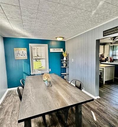 5th image of 2374 Bellevue Ave SW
